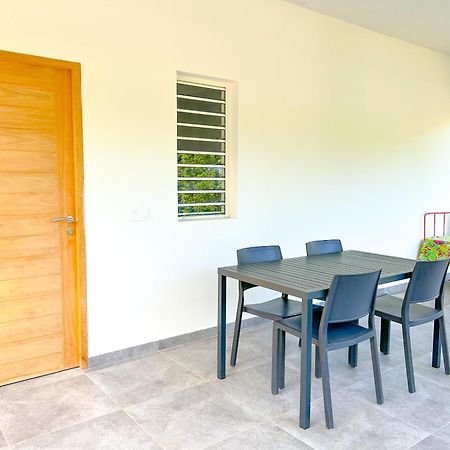 Pare Lodge Tahiti Pirae Exterior photo