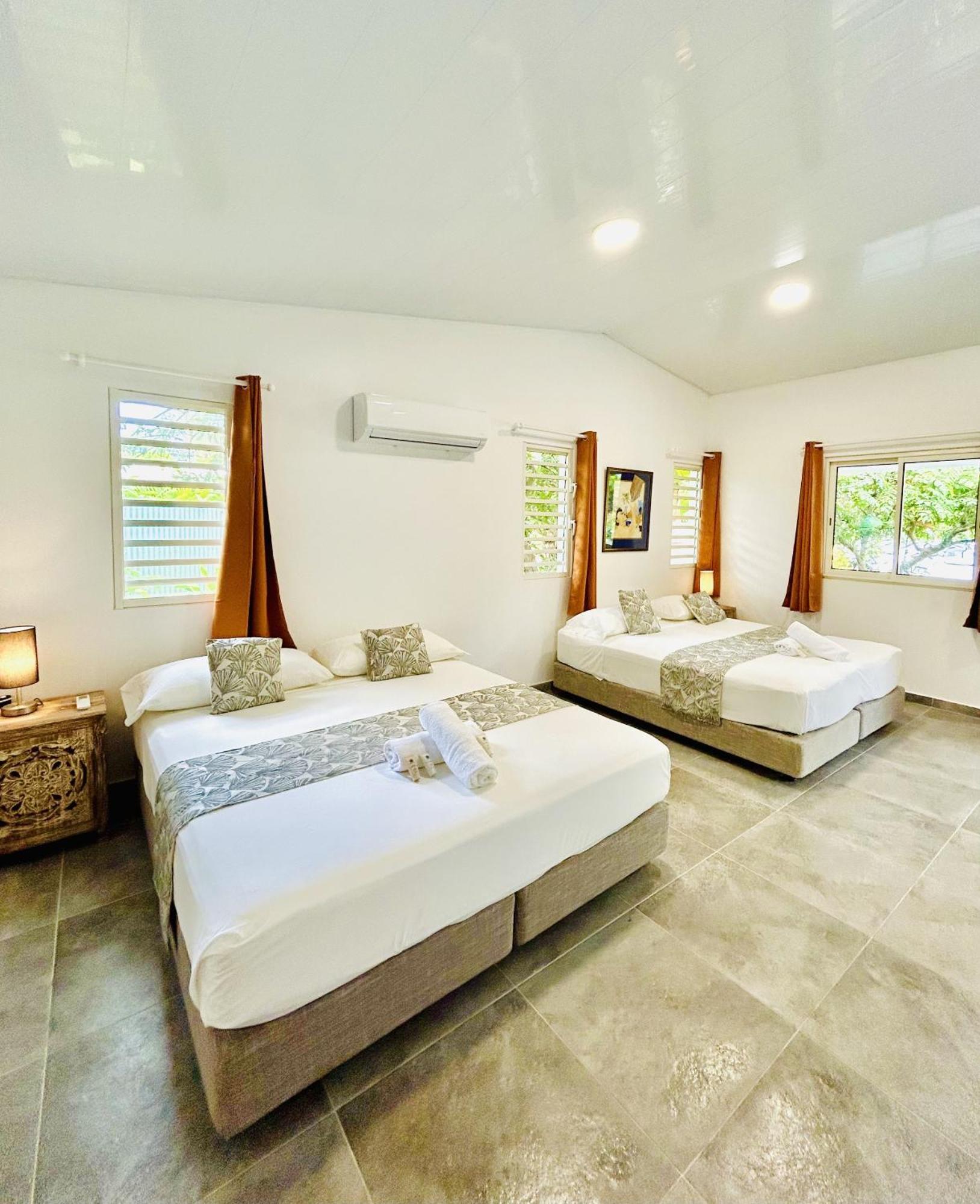 Pare Lodge Tahiti Pirae Room photo