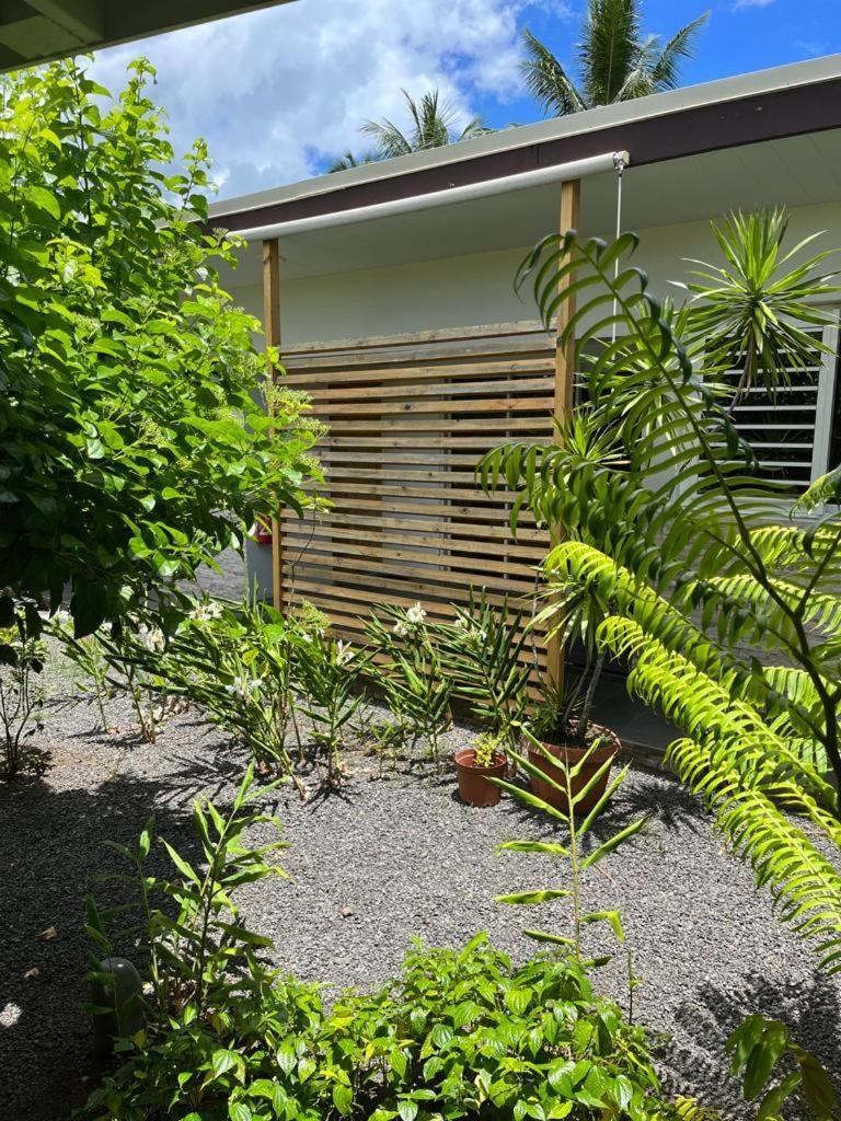 Pare Lodge Tahiti Pirae Exterior photo
